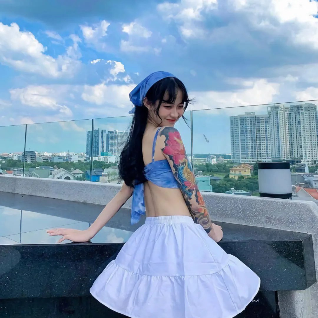 欲浪春潮